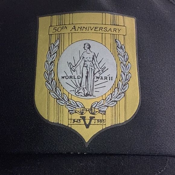 Vintage Mens Black & Gold 50th Anniversary WW II Trucker Hat - Picture 2 of 12